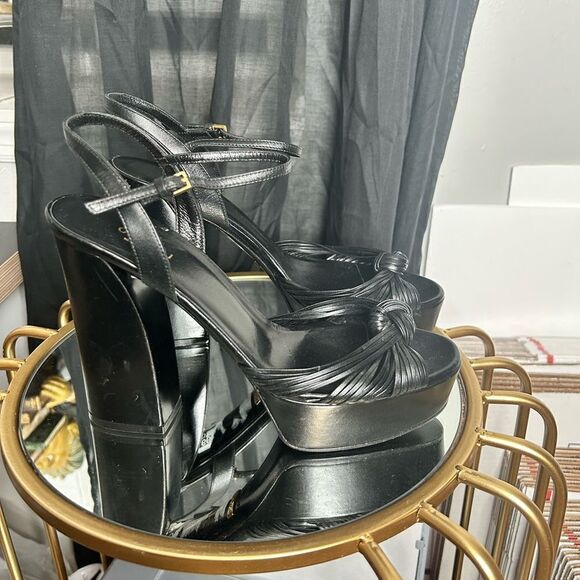 Gucci Allie Knotted Platform Sandal - Picture 6 of 11